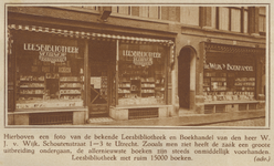 717303 Fotoadvertentie van W.J. van Wijk, Leesbibliotheek en Boekhandel, Schoutenstraat 1-3 te Utrecht, met een ...